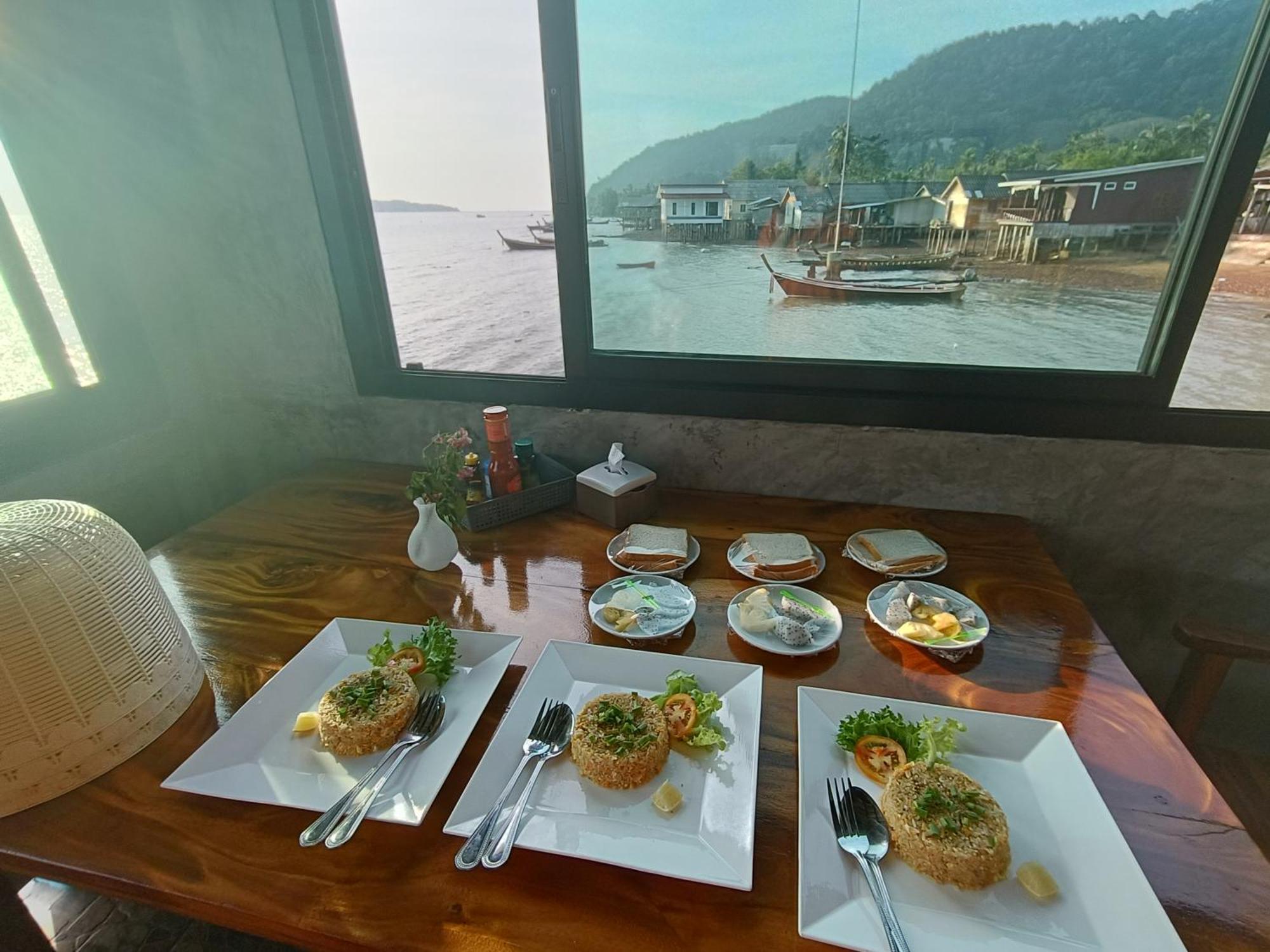 Poohry Seaview Appartement Ko Lanta Buitenkant foto